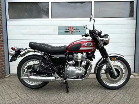 Kawasaki W 800 (bj 2022)