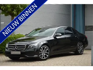 Mercedes-Benz E-Klasse 200 AVANTGARDE | AUTOMAAT | SCHUIFDAK | NIGHT PAKKET | SFEERVERL | CARPLAY | 