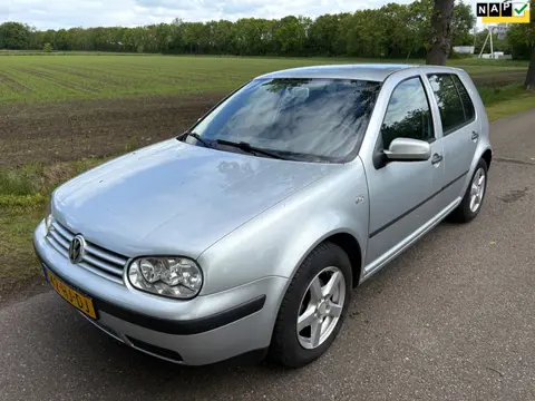 Volkswagen Golf 1.6-16V Trendline Airco/NW APK/Perfect onderhouden!/Rijdt goed