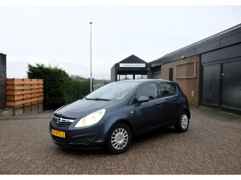 Opel Corsa 1.2-16V Selection