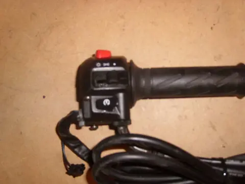 Throttle grip Suzuki GSX R 750 1996 - 2000