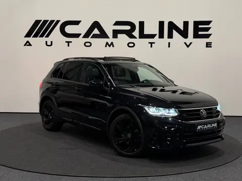 Volkswagen TIGUAN 1.5 TSI 3x R-LINE PANO SFEERVER. VIRTUAL ACC ASSIST CAMERA IQ HK NAP GARANTIE APK
