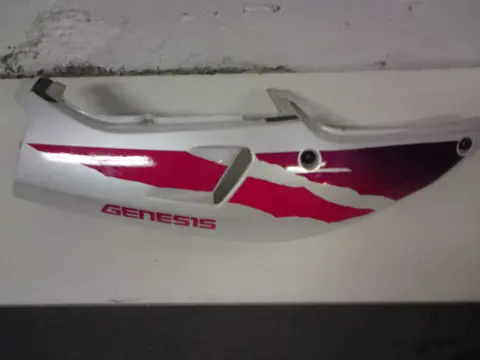 Cowl rear right Yamaha FZR 600 1994 - 1996