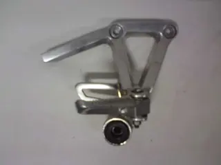 Pillion step right Yamaha FAZER 600 1998 - 2000