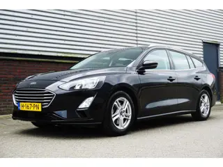 Ford Focus Wagon 1.0 EcoBoost Edition Business/Navigatie/Cruise/ Black Metallic.