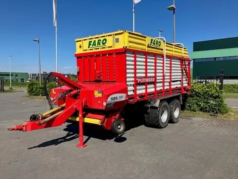 Pottinger FARO-4000-opraapwagen-780764