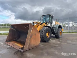 Liebherr L580 (bj 2005)