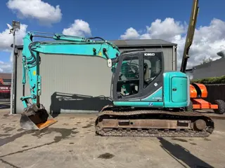 Kobelco SK 140 SR LC-3 (bj 2015)