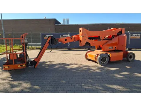 JLG E400AJPN (bj 2014)