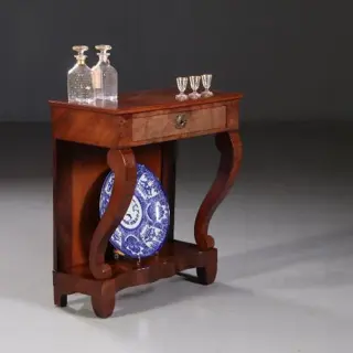 Wandtafel Trumeau ca. 1830  in mahonie met lade op gebogen voorpoten