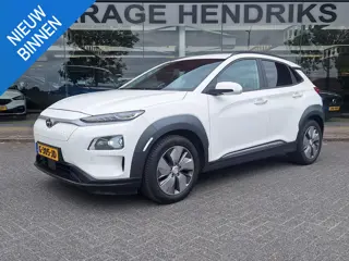 Hyundai Kona EV Premium 64 kWh | SOH: nnb | Warmtepomp | Lage km-stand | Leder | HUD | Blindspot | F