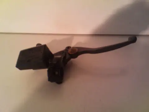 Front brake master cylinder  Kawasaki ZX 9 R 1994 - 1997