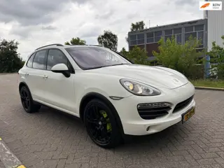 Porsche Cayenne 4.8 S