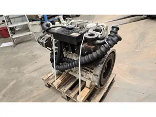 Kubota F2803