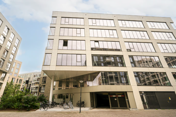 Woning aan de Rookmelderstraat te Amsterdam