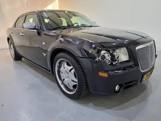 Chrysler 300C 3.5 V6 AUT Navi LM Pano (bj 2004)