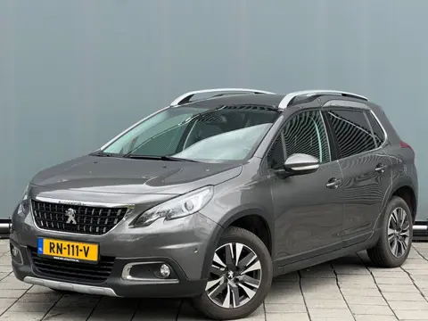 Peugeot 2008 BWJ 2018 | 1.2PT 111PK Allure AUTOMAAT | TREKHAAK | PANO DAK | CLIMA | NAVI | CAMERA A 