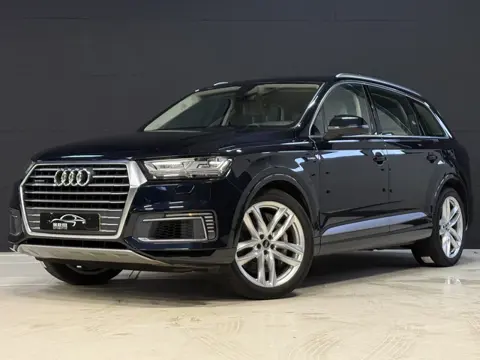 Audi Q7 3.0 TDI e-tron quattro Premium | Camera | Luchtvering | Stoelverwarming | Leder