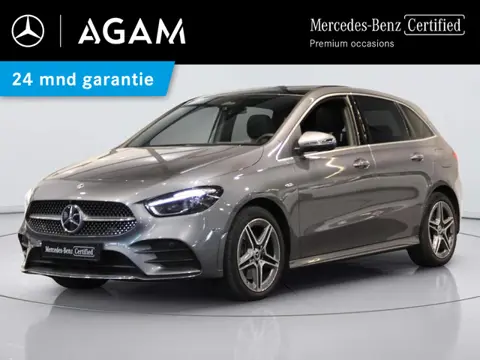 Mercedes-Benz B-Klasse 250 e Business Solution AMG Premium PLUS | Panorama dak