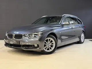 BMW 3 Serie Touring 318i High Executive Automaat | Leder | Stoelverwarming | Full LED | Navi | PDC V