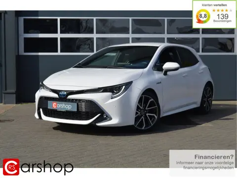 Toyota Corolla 1.8 Hybrid Executive | Volleder/LED/Camera/PDC| Slechts 30.413km | Met 12 maanden Bov