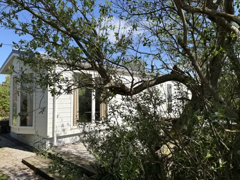 Vrijstaand chalet centraal op Texel dichtbij natuurgebied De Slufter