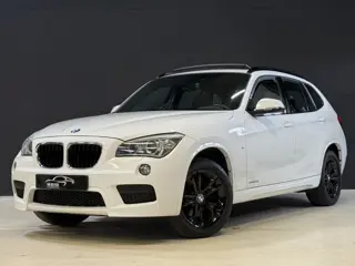 BMW X1 sDrive20i High Executive | Origineel NL | M-Sport | Pano | Stoelverwarming