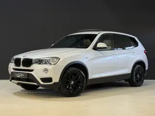BMW X3 xDrive20i | Panoramadak | Stoelverwarming | Leder | Xenon
