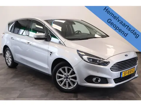 Ford S-Max 1.5 Titanium 7p. Cruise/Climate Navi PDC Elekt. Stoelen NAP * Hemelvaartsdag geopend van 