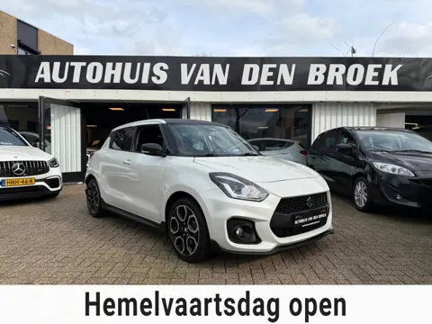 Suzuki SWIFT 1.4 Sport 140Pk|Xenon|Navi|Cruise|Carplay|Led|Full Option|Camera|Stoelverw|Nw Apk