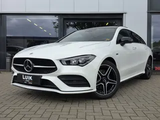 Mercedes-Benz CLA-Klasse Shooting Brake 250 e AMG Line + PANO DAK + KEYLESS + CAMERA + LED