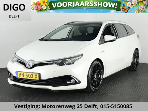 Toyota Auris 1.8 HYBRIDE LEASE PRO AUTOMAAT PANORAMADAK 100% OH. PARELMOERLAK. CLIMAT CONTROL. NAVIG