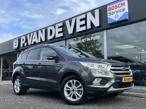 Ford Kuga 1.5 EcoBoost Titanium X 150pk/110kW 6-bak | Trekhaak | Elektr. achterklep | Bi-Xenon | Son