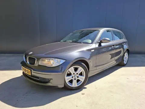 BMW 1-serie 118i Business Line AIRCO LICHTMETAAL 16 INCH