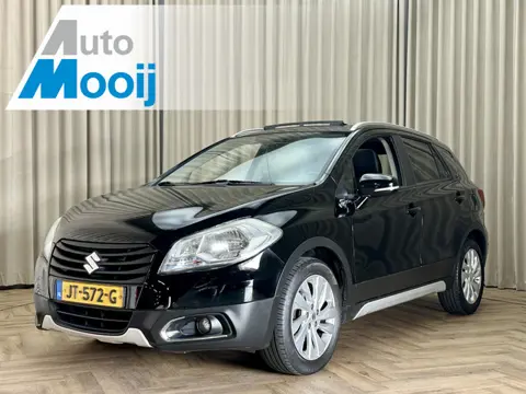 Suzuki S-Cross 1.6 Exclusive *Panoramadak* Origineel NL! / Stoelverwarming / Keyless / Trekhaak / Ca