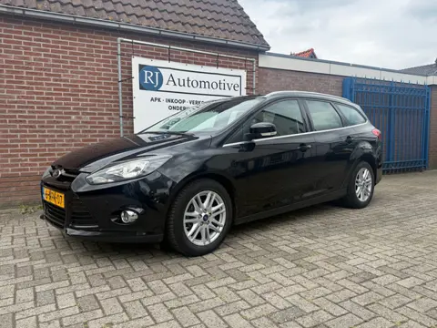 Ford Focus 1.0 EcoB. Edit. PLus APK/NAP/TREKHAAK (bj 2014)