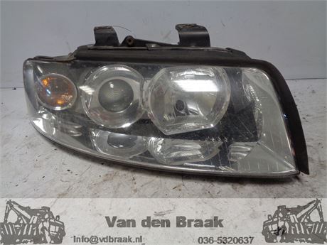 Audi A4 2001-2005 Koplamp rechts