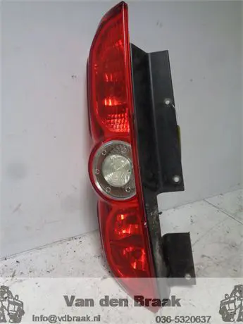 Opel Combo 2012-2018 Achterlicht links