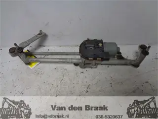 Volkswagen Golf 2008-2012 Ruitenwissermechaniek met motor