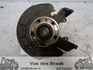 Seat Ibiza 2002-2025 Fusee rechts voor