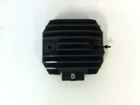 Regulator rectifier  Yamaha YZF R6 1998 - 2002