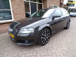 Audi A3 Sportback 1.8 TFSI Ambition Business Edition Automaat / Leder / Navi