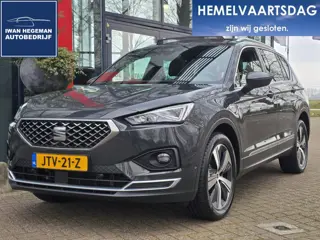 SEAT Tarraco 1.4 TSI e-Hybrid PHEV 245PK FR | SOH 100% | Wegkl. Trekhaak | Panodak | Leer | Navigati