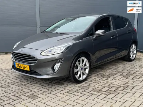 Ford FIESTA 1.0 EcoBoost Vignale / Led / Camera / Carplay