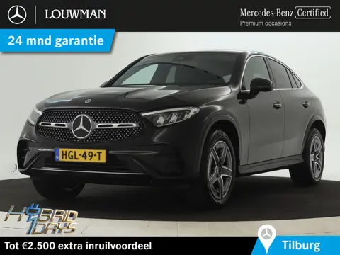 Mercedes-Benz GLC Coupé 300 e 4Matic AMG Plug-In Hybride | Trekhaak | Sfeerverlichting | Car Play | 