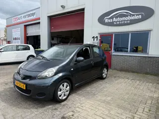 Toyota Aygo 1.0-12V Automaat Aspiration Navigator