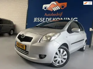 Toyota Yaris 1.3 VVTi Terra / bj.2008 / kleur: grijs / airco / NAP met 183551 km.en APK tot 05/2027 