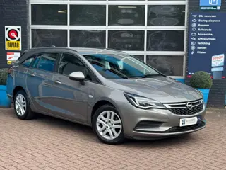 Opel Astra Sports Tourer 1.0 Online Edition