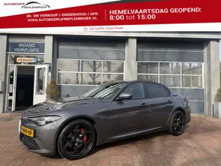 Alfa Romeo Giulia 2.0 T AWD Veloce 280pk Adaptive Camera Leder Stoel/Stuurverw. 19''