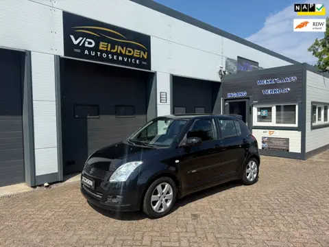 Suzuki Swift 1.3 ComfortSuzuki Swift 5-drs Gereviseerde Bak & Koppeling | Nieuwe APK